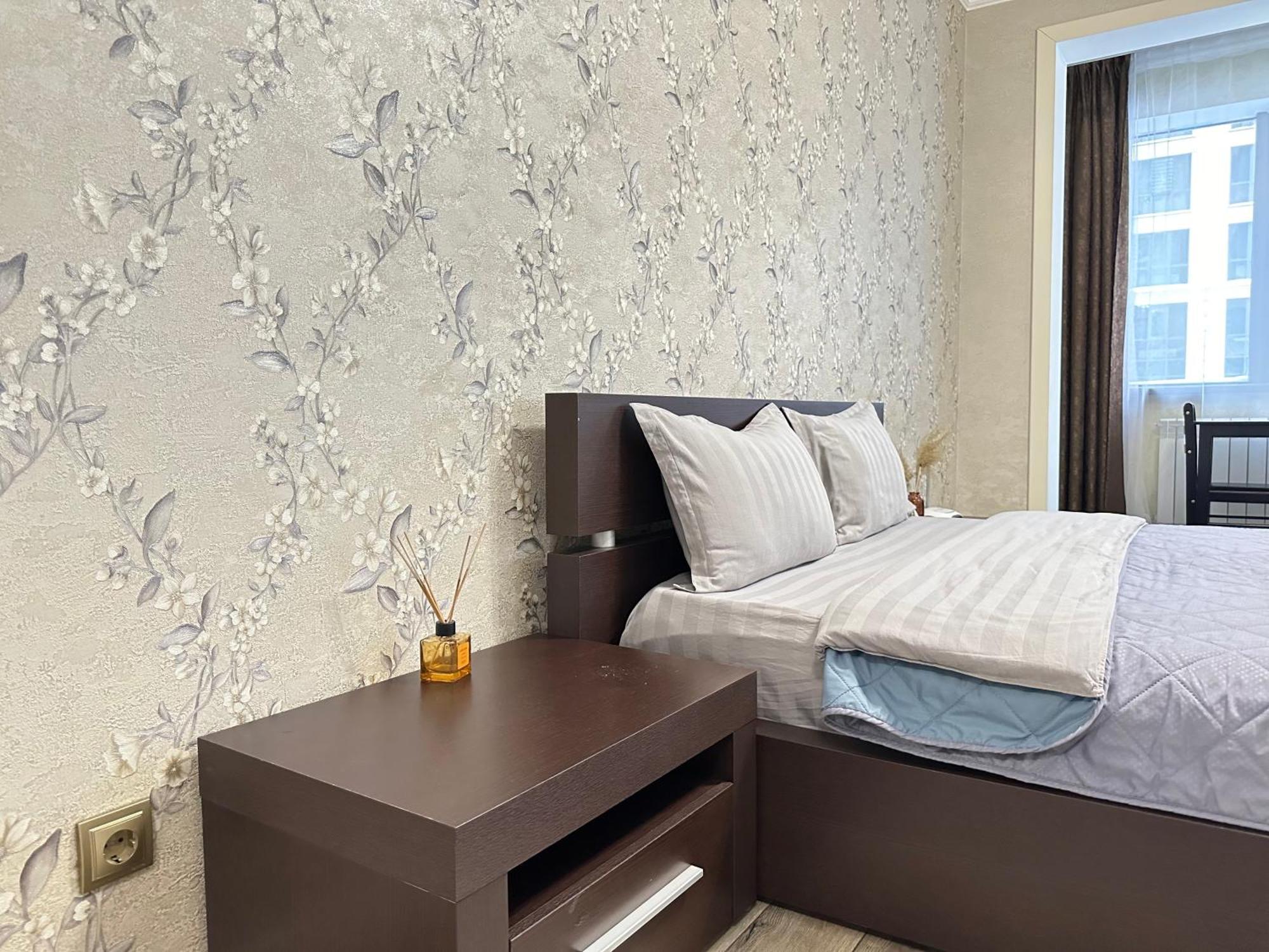 Appartement Vostochnyi Park Apartament In The Center Of Almaty Extérieur photo